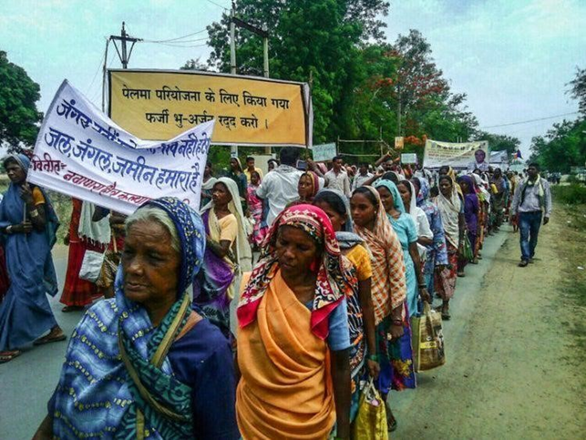 Adivasi protesters march against new coal mines in Chhattisgarh. Photo: Adani Watch